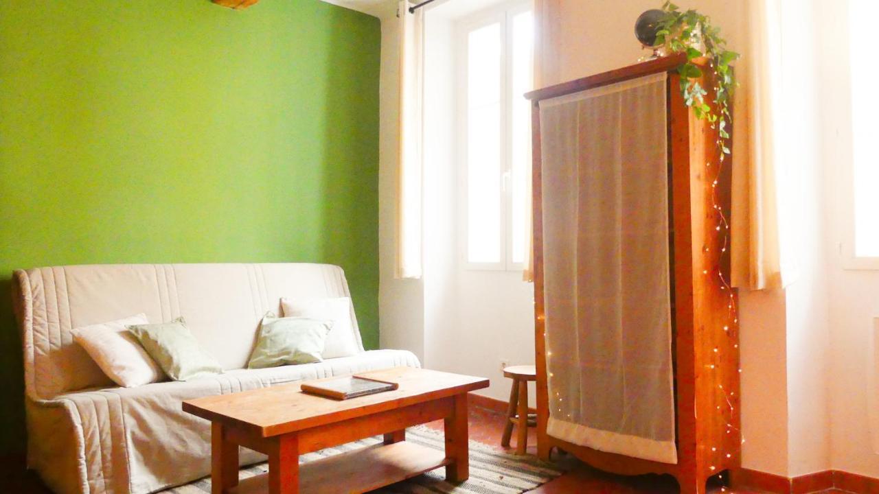 Studio Lironsd'Elle - Coeur Du Village Greoux-les-Bains Bagian luar foto